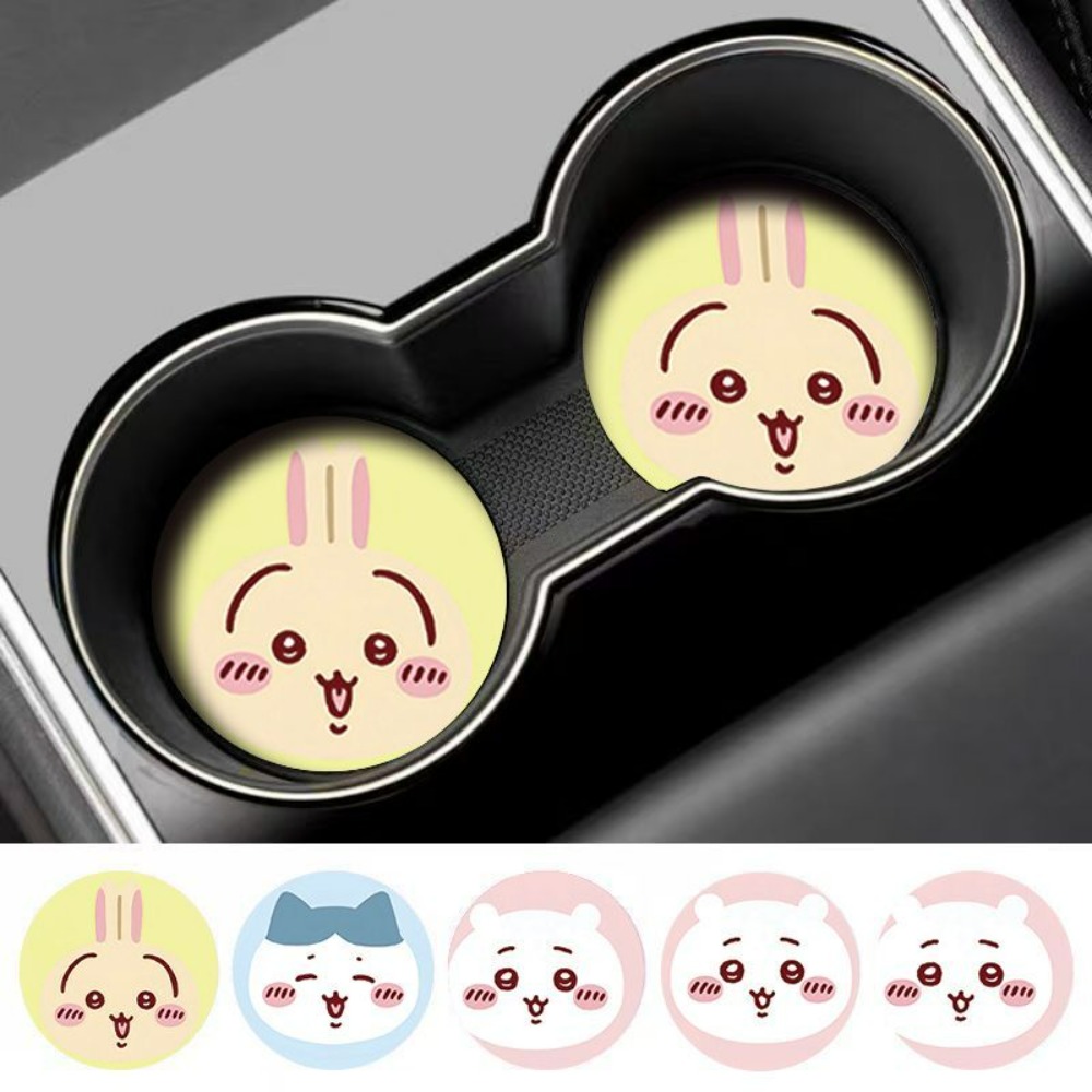 Car Accessories Japanese - 2 Stück Chiikawa Auto-Antirutsch-Getränkeuntersetzer, niedliche Cartoon-Fahrzeug-Getränkeunterlage,